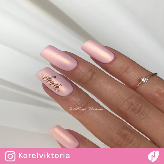Love for Soft Pink Nails